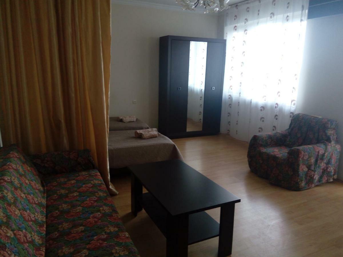 Apartment Khimshiashvili 9 Batumi Kültér fotó